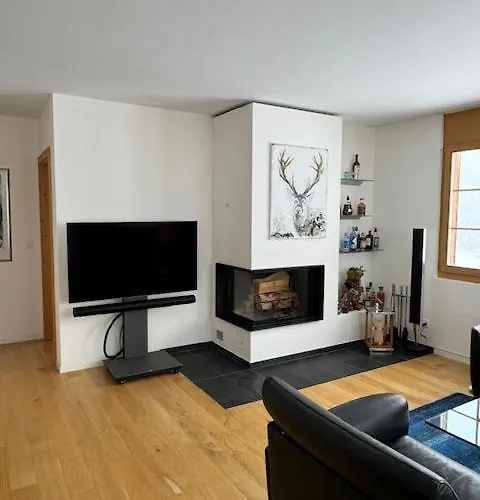 Modern Flat With View Апартаменти Давос